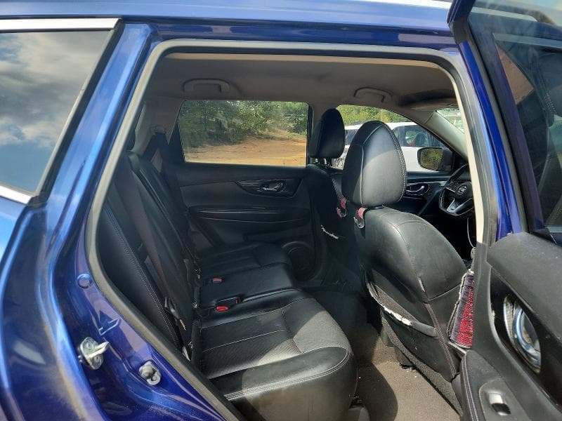 2018 NISSAN ROGUE SL 10