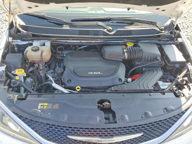 2017 CHRYSLER PACIFICA TOURING L PLUS 12