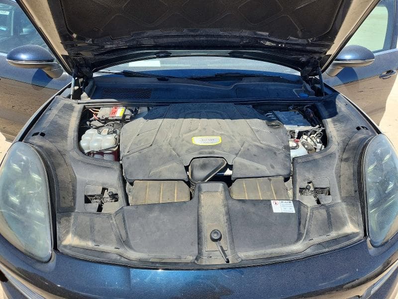 2019 PORSCHE CAYENNE SE HYBRID 12