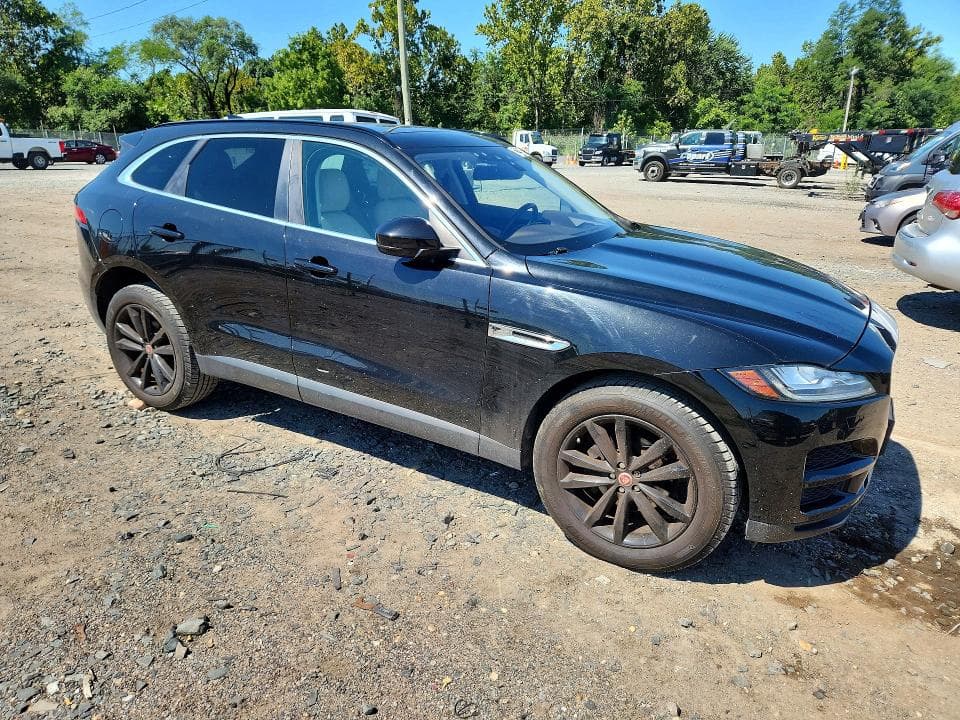 2017 JAGUAR F-PACE PRESTIGE 4