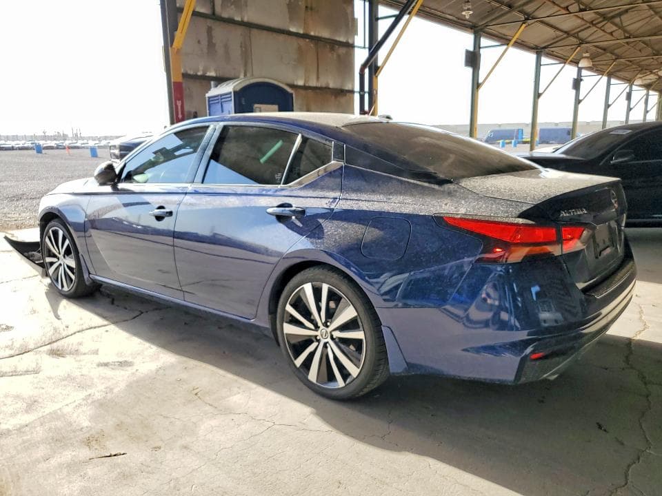 2021 NISSAN ALTIMA SR 2
