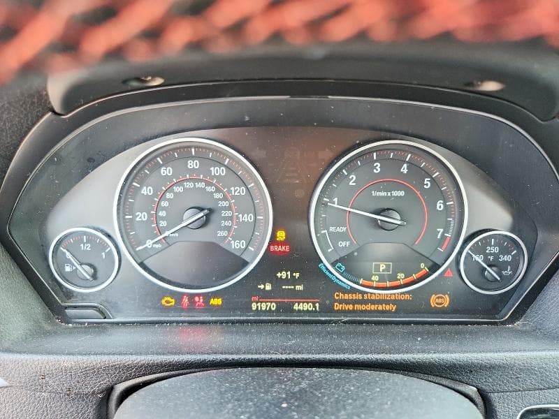 2018 BMW 330 XIGT 9