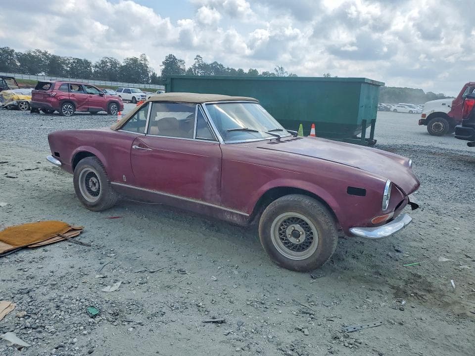 1972 FIAT 124 4