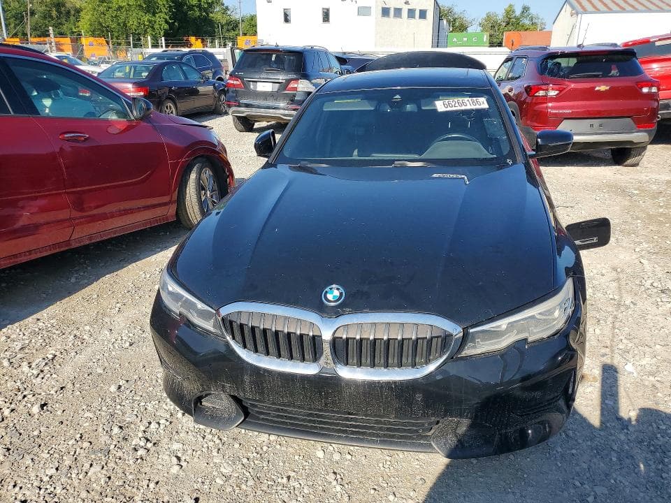 2022 BMW 330E 5