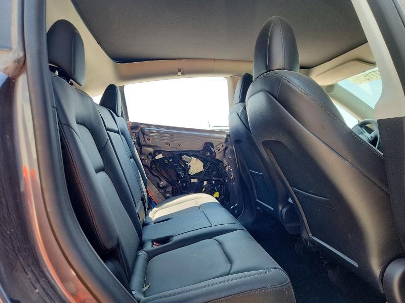 2022 TESLA MODEL Y 11