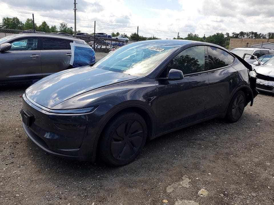 2026 TESLA MODEL Y - 1