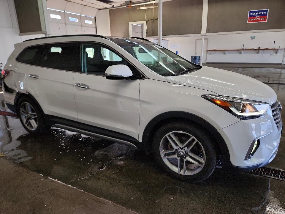 2017 HYUNDAI SANTA FE LIMITED ULTIMATE 4