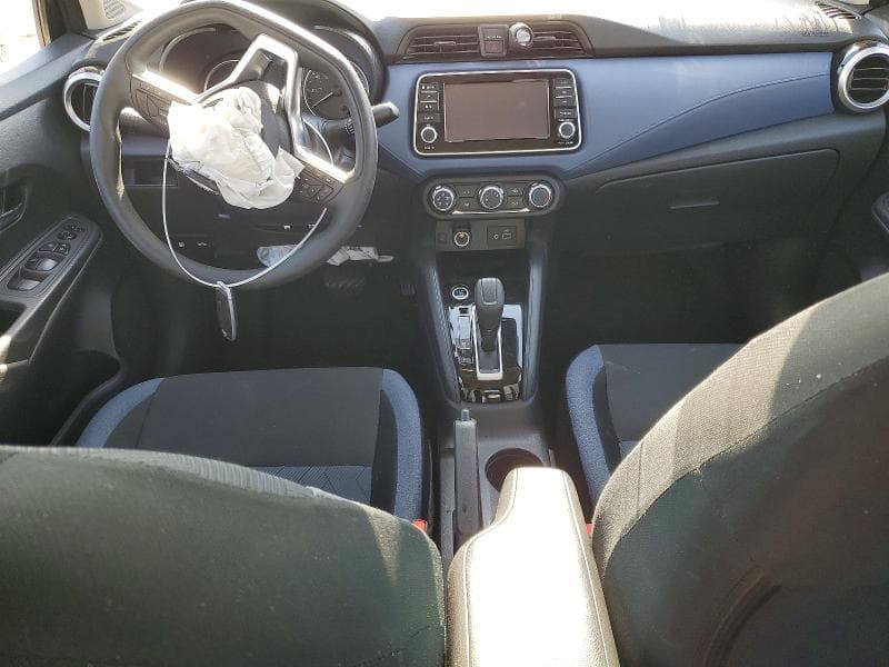 2024 NISSAN VERSA SV 8