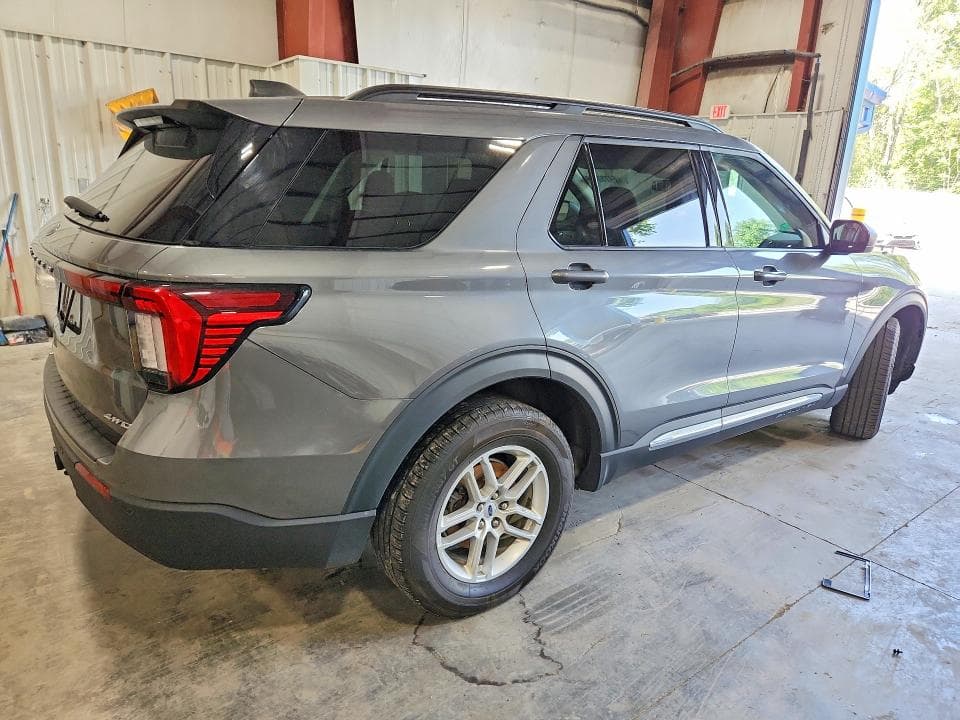 2025 FORD EXPLORER ACTIVE 3