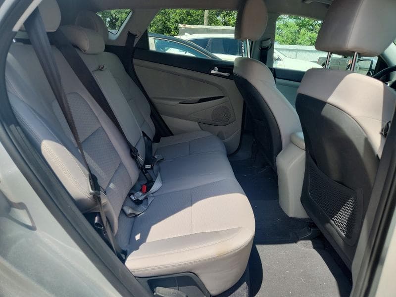 2019 HYUNDAI TUCSON SE 11