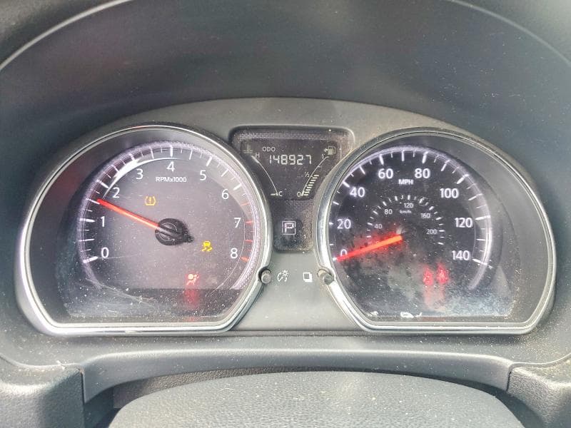 2017 NISSAN VERSA 1.6 SV 9
