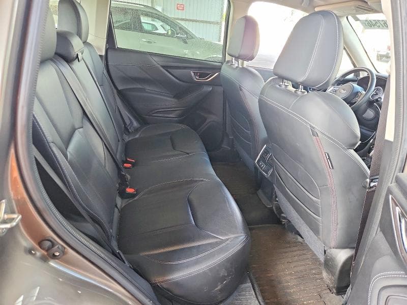 2021 SUBARU FORESTER LIMITED 10
