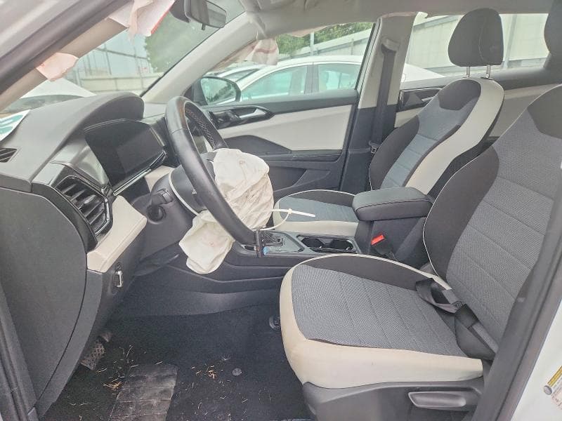 2025 VOLKSWAGEN TAOS S 7