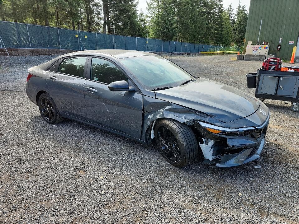 2026 HYUNDAI ELANTRA SEL SPORT 4
