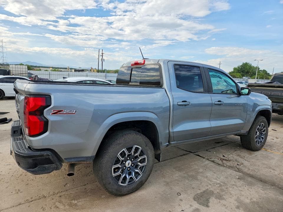2023 CHEVROLET COLORADO Z71 3