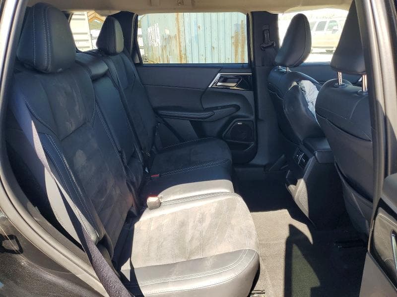 2025 MITSUBISHI OUTLANDER SE 11