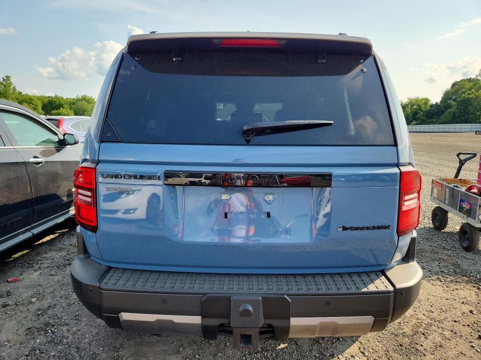 2026 TOYOTA LAND CRUISER BASE 6