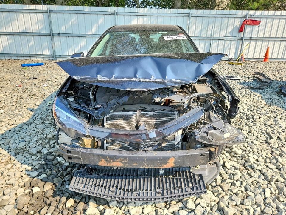 2017 TOYOTA COROLLA LE 5