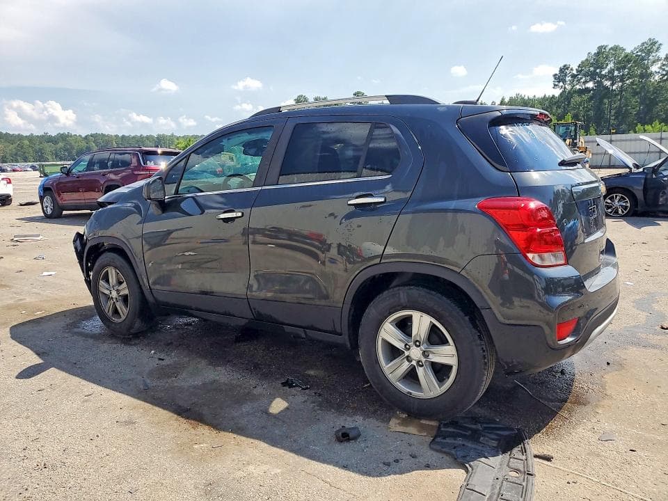 2017 CHEVROLET TRAX 1LT 2