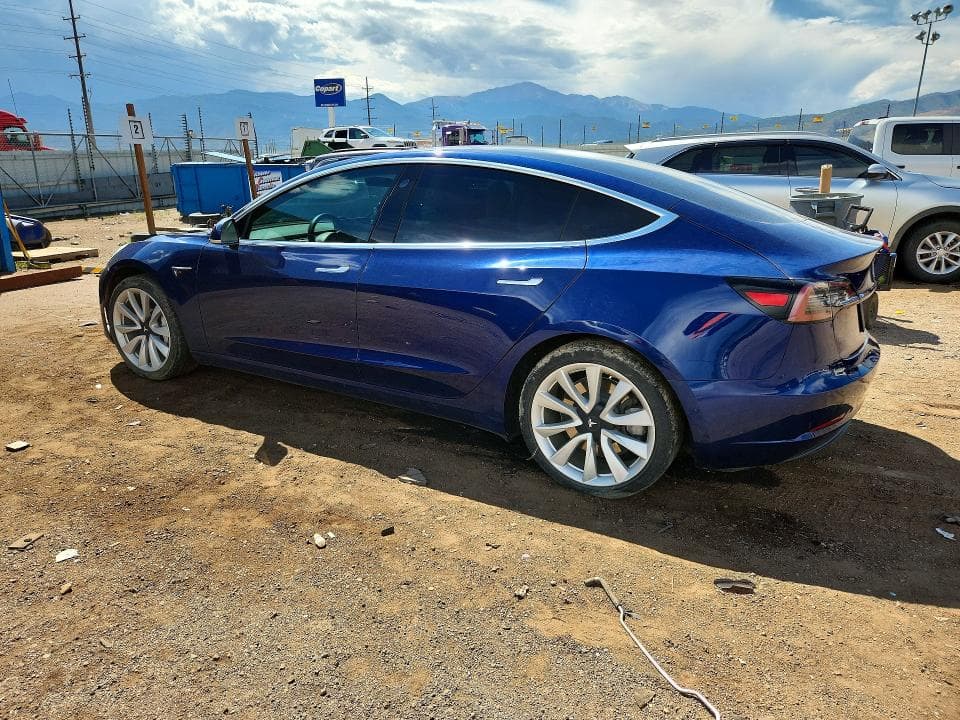 2020 TESLA MODEL 3 2