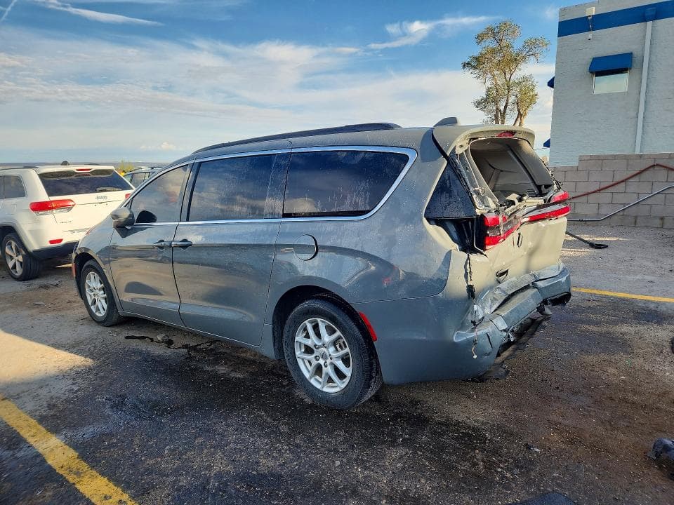 2022 CHRYSLER PACIFICA TOURING L 2