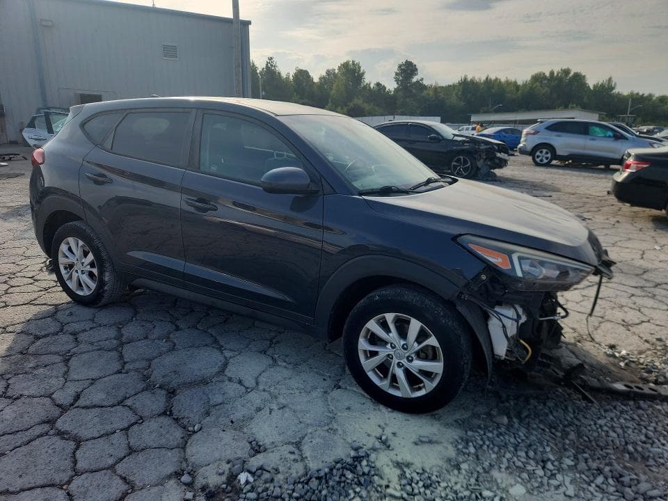 2019 HYUNDAI TUCSON SE 4