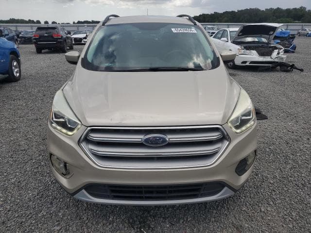 2017 FORD ESCAPE SE 5