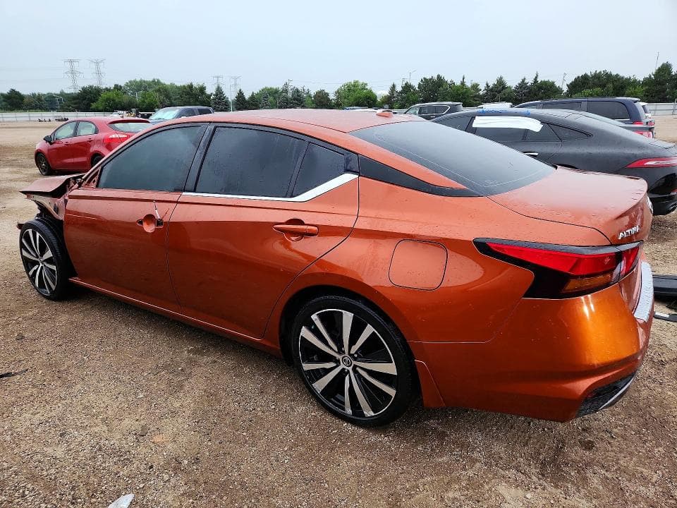 2022 NISSAN ALTIMA SR 2