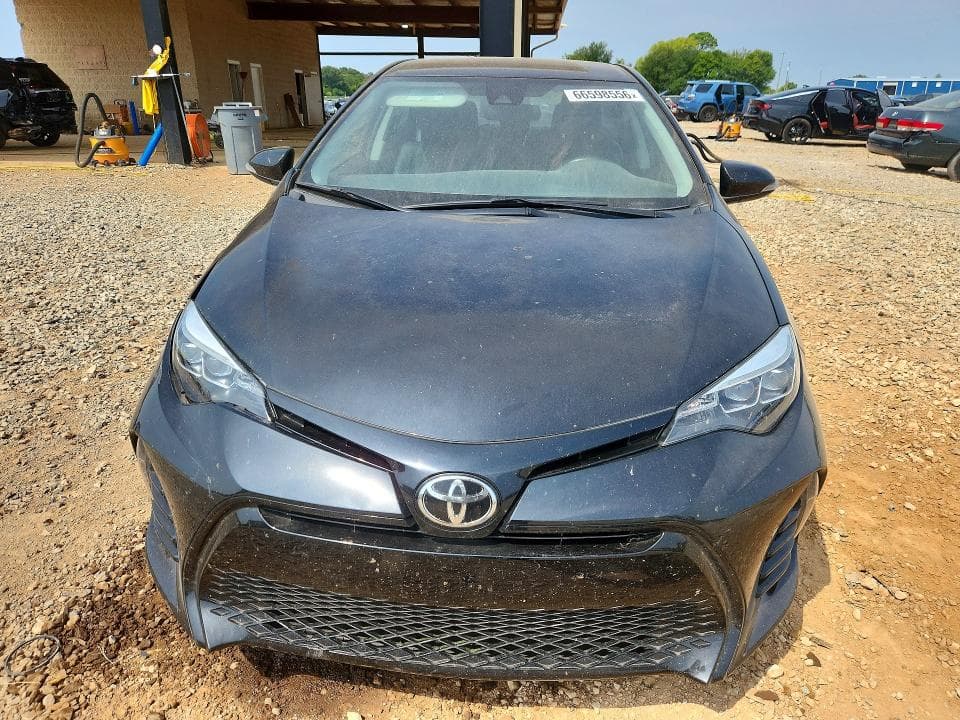 2017 TOYOTA COROLLA SE 5