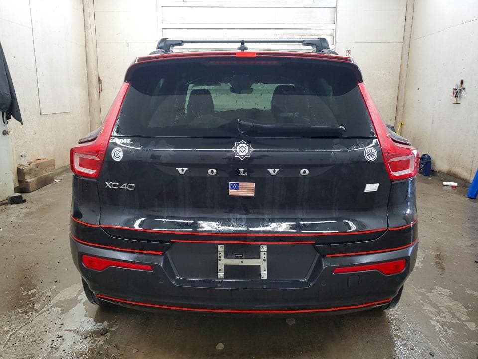 2021 VOLVO XC40 RECHARGE 6