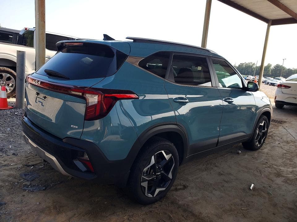 2025 KIA SELTOS EX 3