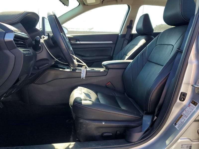 2024 NISSAN ALTIMA SR 7