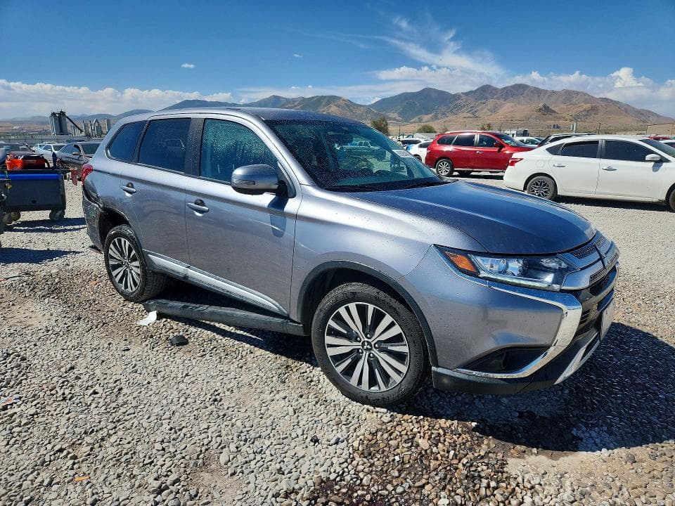 2019 MITSUBISHI OUTLANDER SE 4