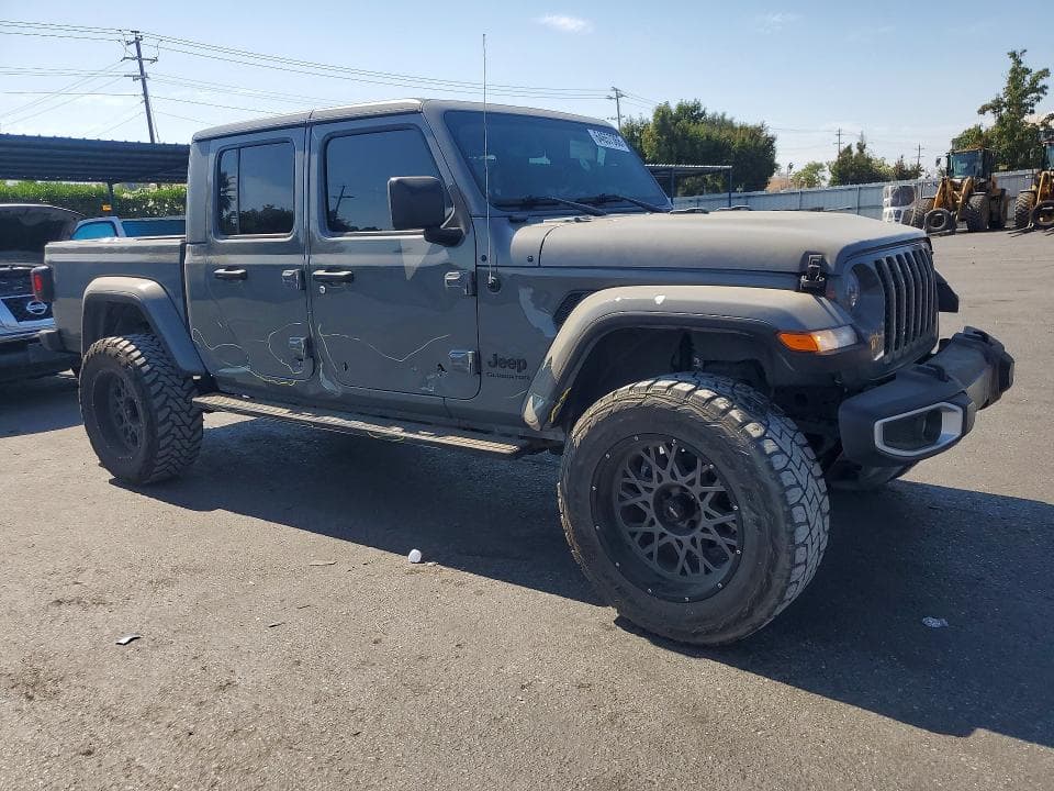 2021 JEEP GLADIATOR SPORT 4
