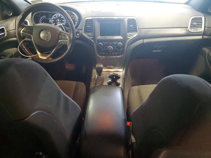 2018 JEEP GRAND CHEROKEE LAREDO 8