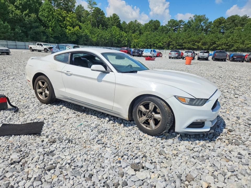 2017 FORD MUSTANG BASE 4