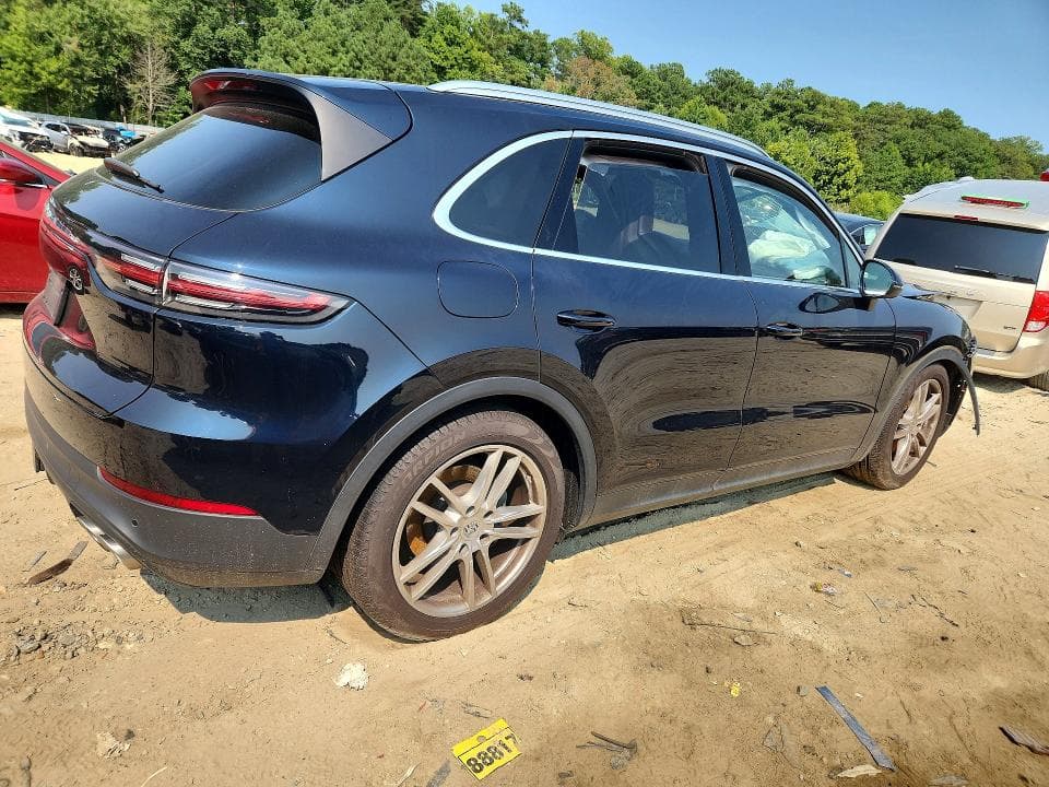 2019 PORSCHE CAYENNE S 3