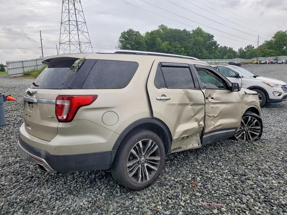2017 FORD EXPLORER PLATINUM 3