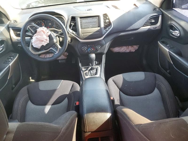 2018 JEEP CHEROKEE LATITUDE 8