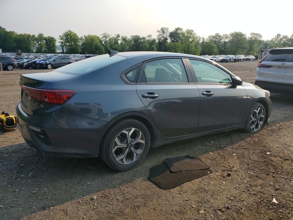2021 KIA FORTE LXS 3