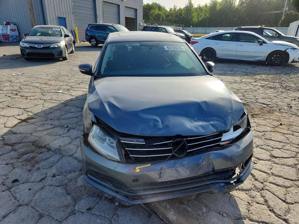 2017 VOLKSWAGEN JETTA SE 5