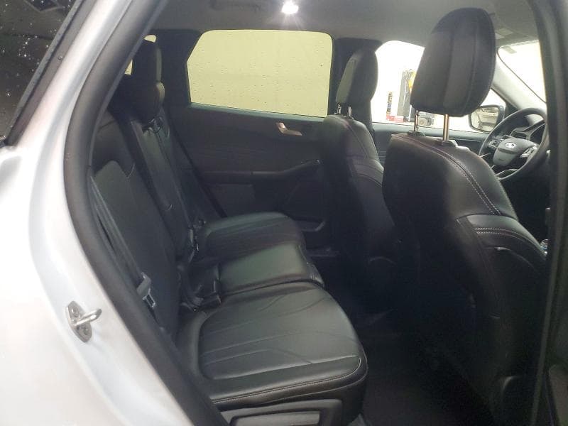 2025 FORD ESCAPE PLATINUM 11