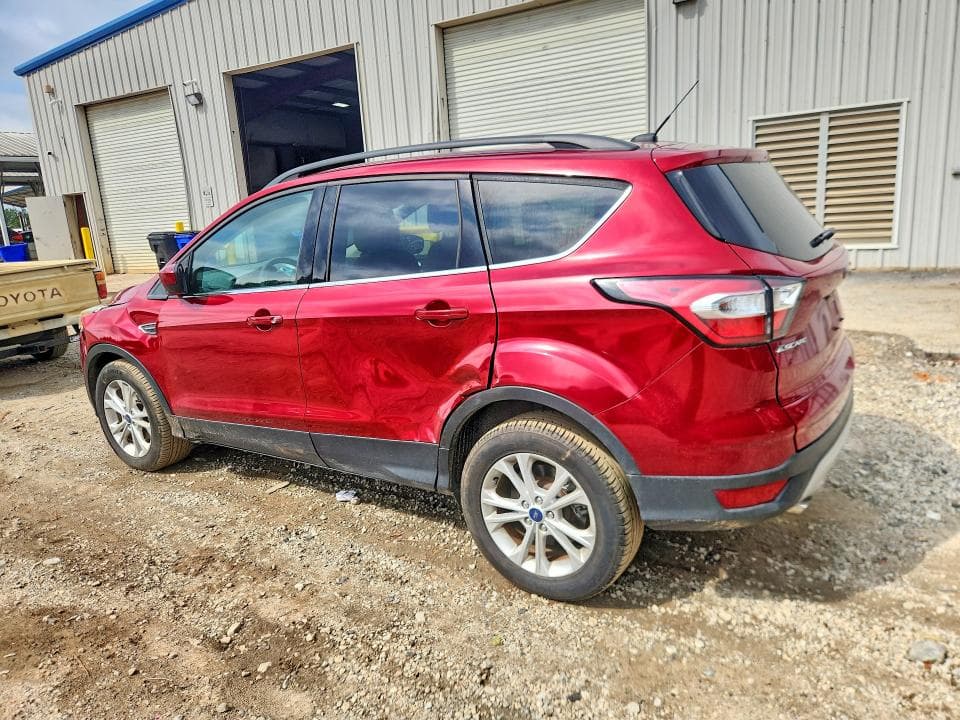 2017 FORD ESCAPE SE 2