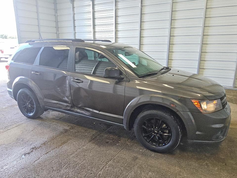 2019 DODGE JOURNEY SE 4