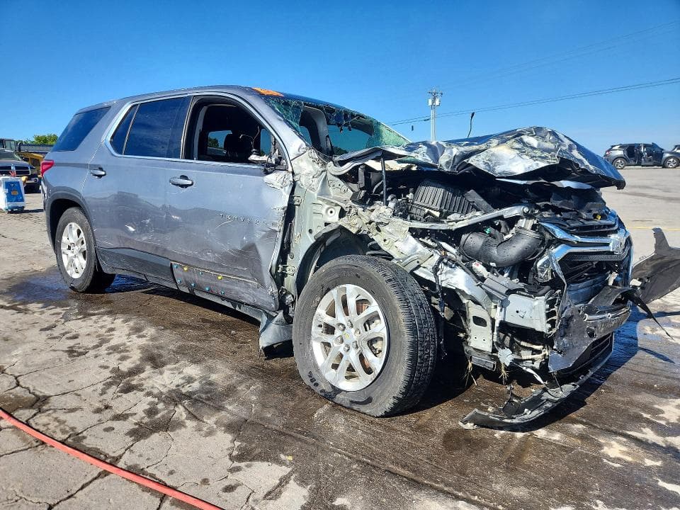 2021 CHEVROLET TRAVERSE LS 4