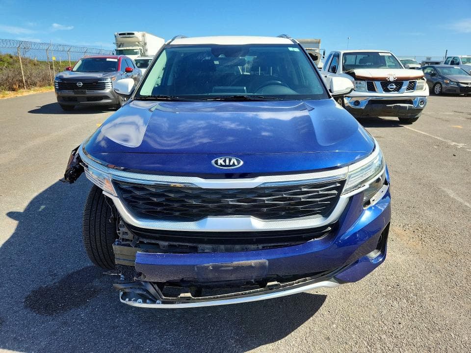 2021 KIA SELTOS S 5