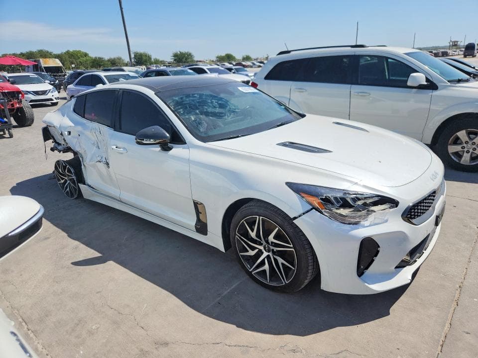 2023 KIA STINGER GT LINE 4