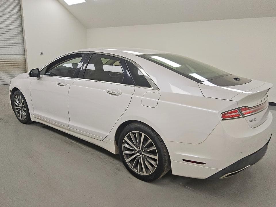 2020 LINCOLN MKZ 2