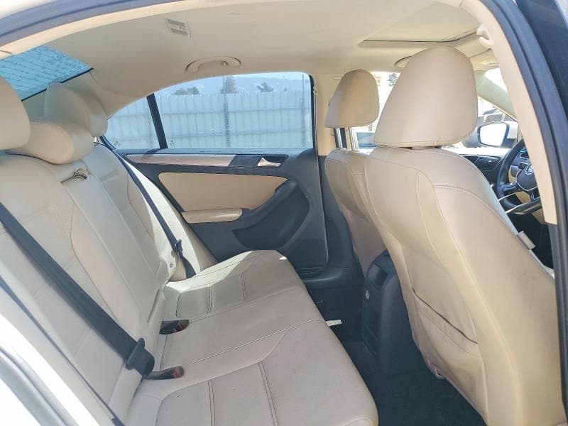 2017 VOLKSWAGEN JETTA SE 10