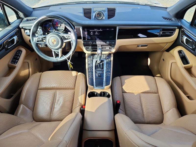 2019 PORSCHE MACAN 8